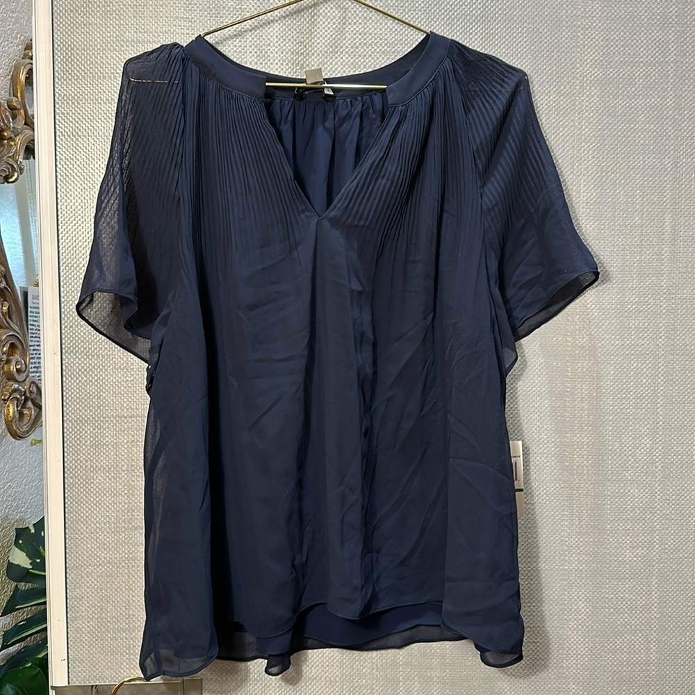 Sam and Jess Blue Navy Pleated V Neck flowy Oversized Layered Size L